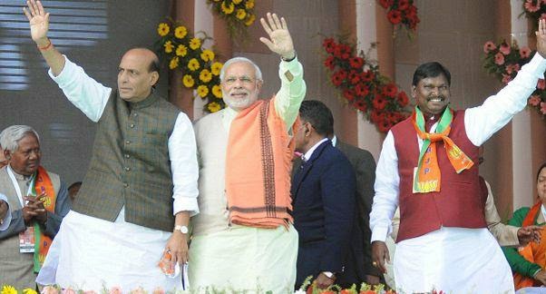 मोदी लहर या मोदी हुनर पर सवार है भाजपा