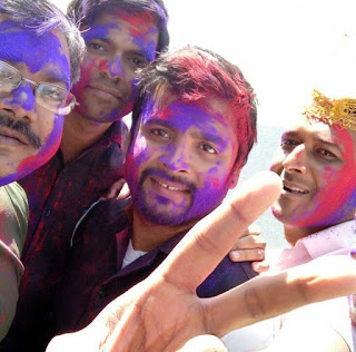 होली की शुभकानाएं और होलिका मां की जय