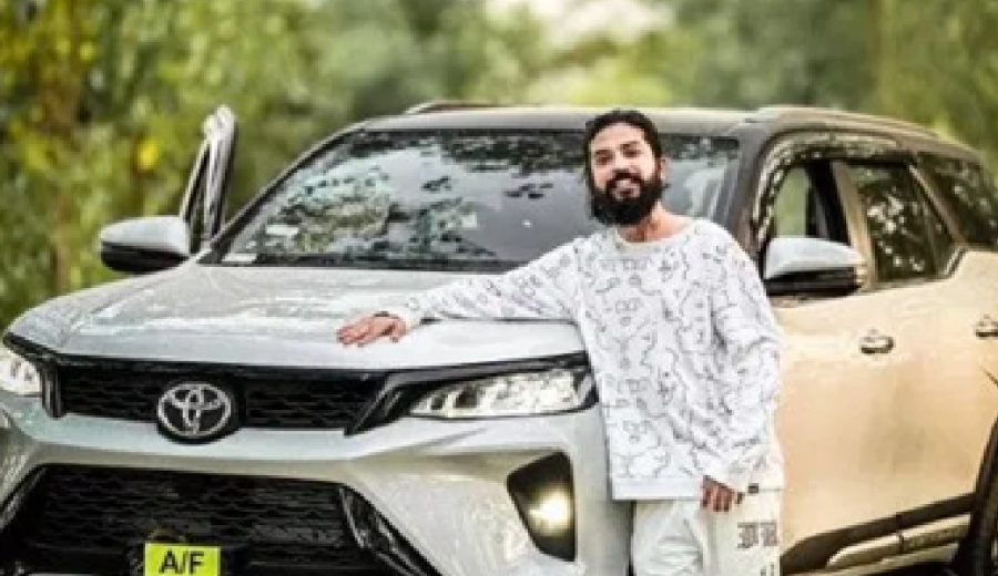 यूट्यूबर अनुराग डोभाल से सीखें आसान नहीं है सोशल मीडिया इन्फ्लुएंसर की राह….